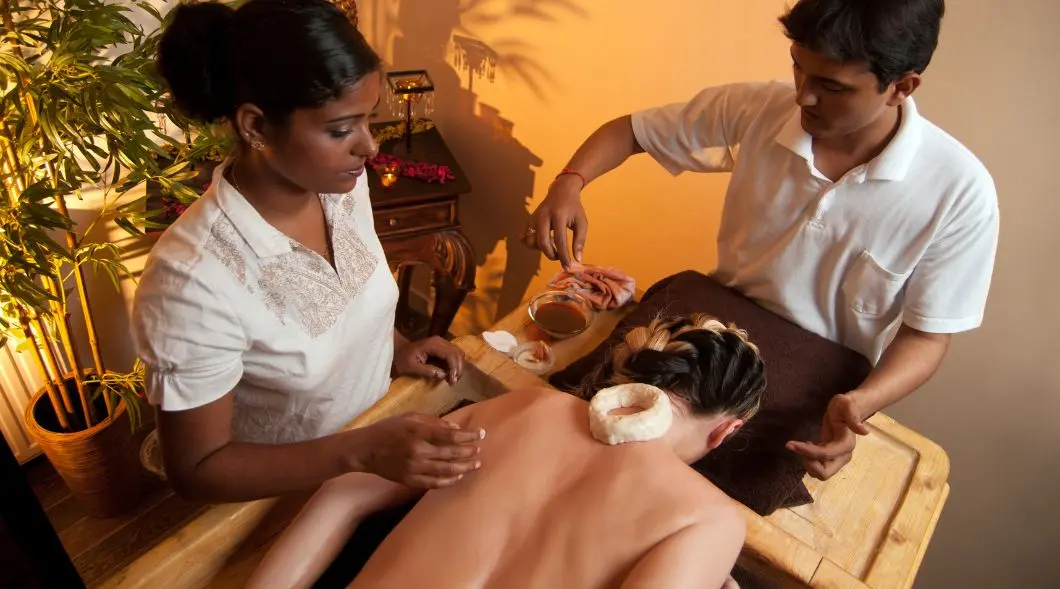 How to Earn Your Holistic Medicine Degree with a Specialization in Ayurveda